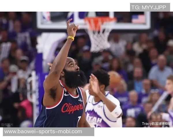 小卡上半场表现平平三分球失准仅得15分助攻2次